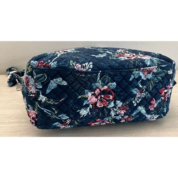 Vera Bradley Oversized Shoulder Hobo Bag Rose Toile Recycled Cotton - Picture 7 of 13